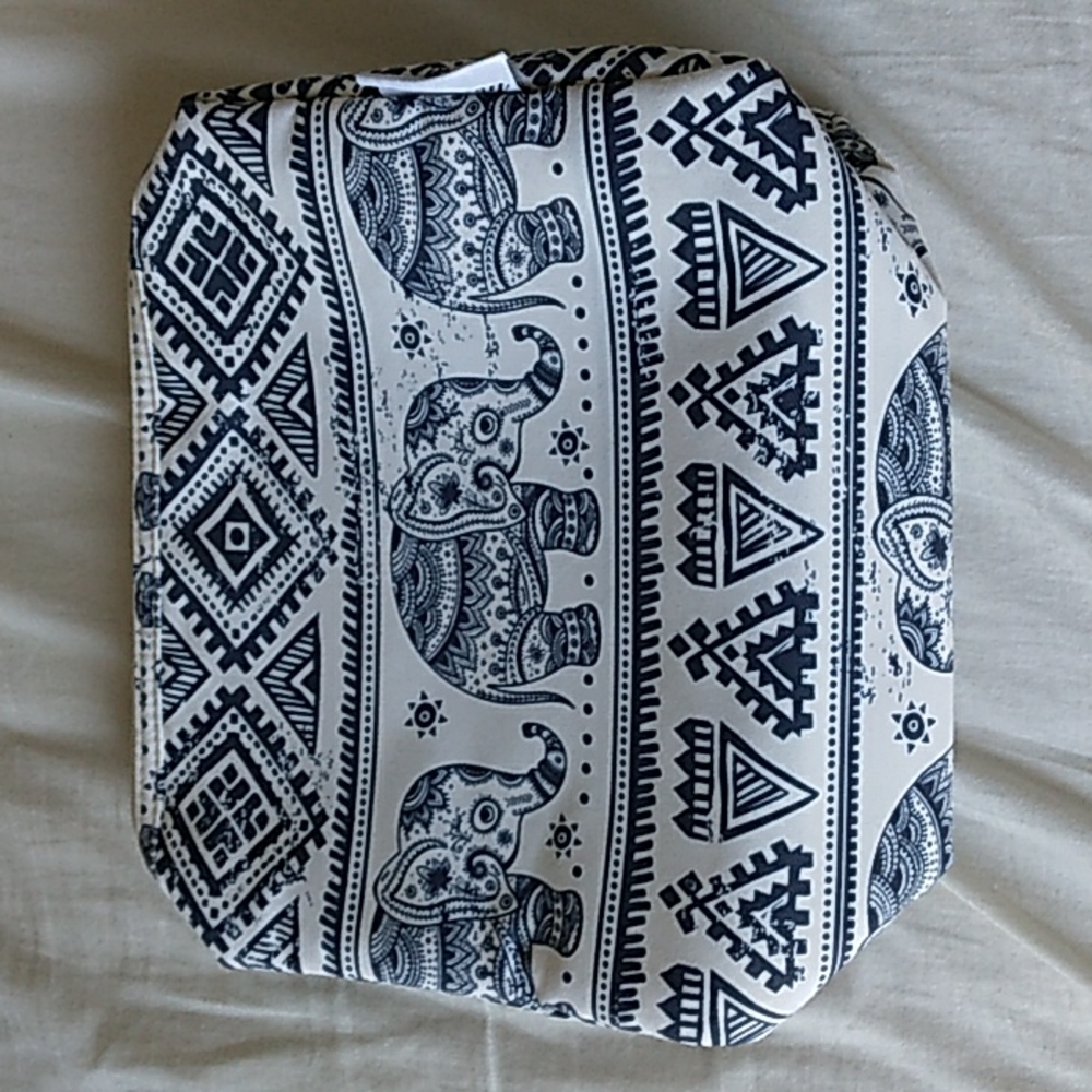 NWOT Bohemian Elephant Zipper Pouch